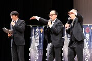 「東京ポッド許可局2017ジャパンツアー」最終日公演のワンシーン。