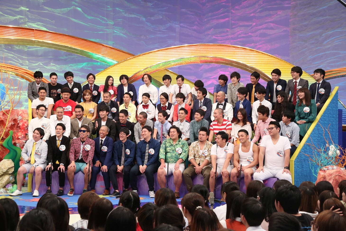 「新しい波24 最終回SP」に出演する「波24メンバー」たち。(c)フジテレビ