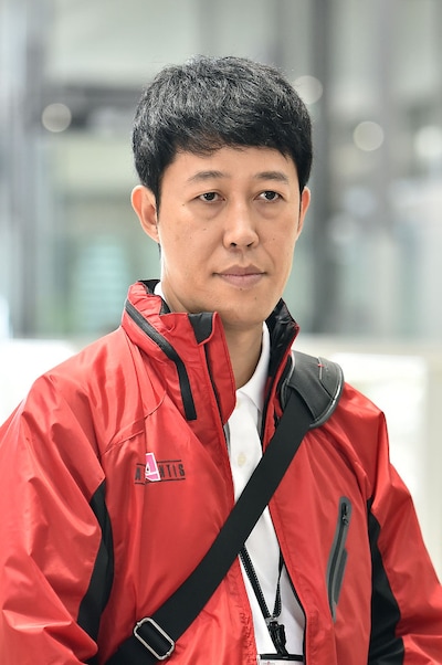 「日曜劇場『陸王』」で佐山淳司役を演じる小籔千豊。(c)TBS