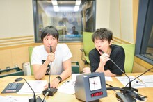 笠原秀幸（左）と勝地涼（右）。