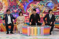 （左から）カンニング竹山、千秋、雨上がり決死隊。(c)テレビ朝日