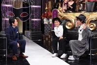 左から有吉弘行、広海・深海。(c)日本テレビ
