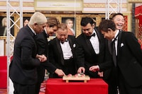 「ガキの使い 特別版 絶対に答えなくてはいけない！レジェンド芸人に聞きたいことSP」のワンシーン。(c)日本テレビ