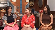 左から川田裕美、柳原可奈子、鈴木友菜。(c)日本テレビ