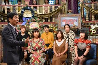 「踊る踊る踊る！さんま御殿!! 超豪華ゲスト夢の共演20周年危ない生放送祭」のワンシーン。(c)日本テレビ