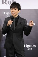 ジャパンゲートウェイのPRイベントに登壇したアンジャッシュ渡部。