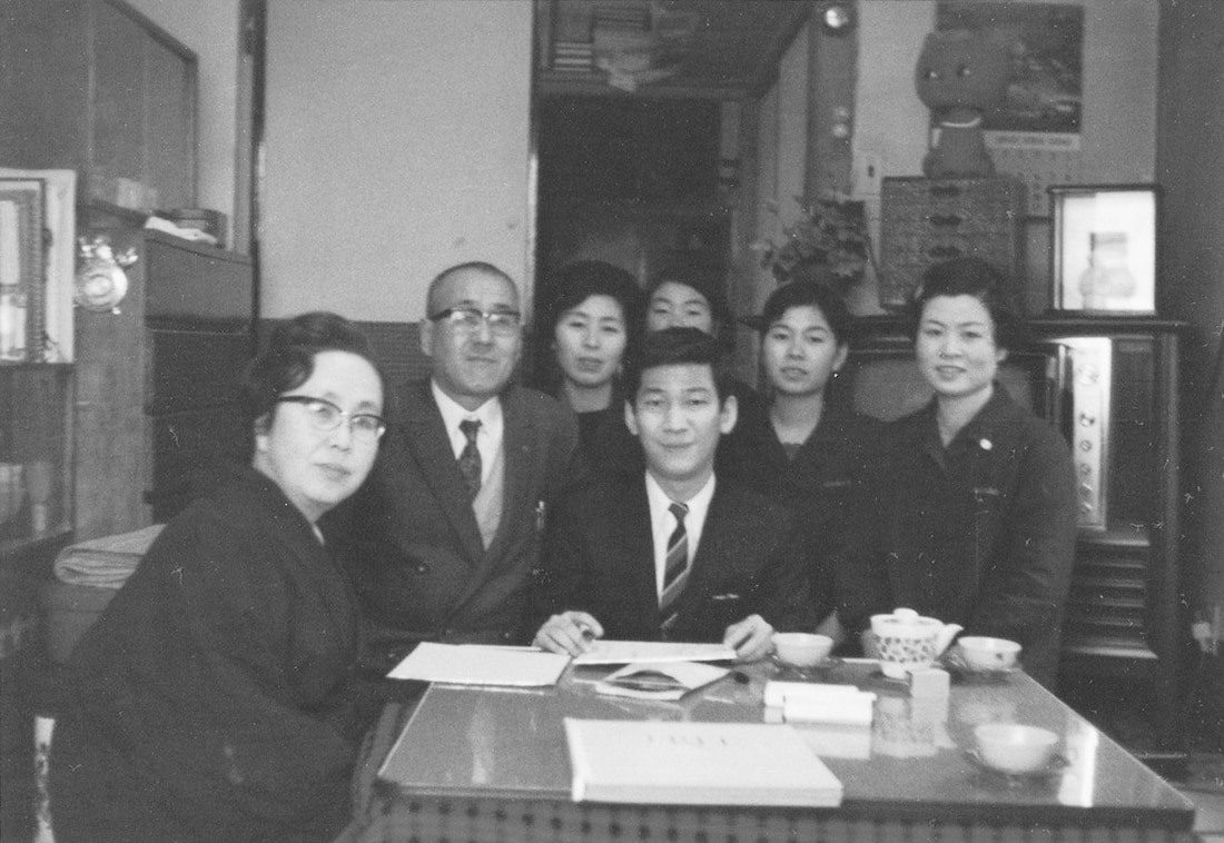 小松政夫が師匠・植木等との43年間を振り返る自伝