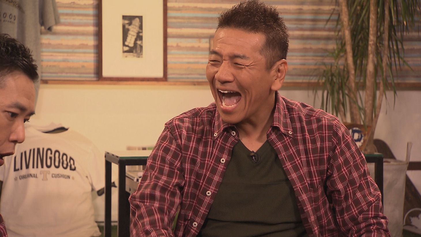 くりぃむしちゅー上田 (c)中京テレビ