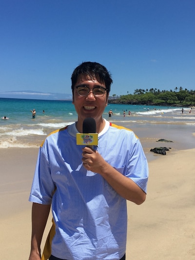 「7つの海を楽しもう！世界さまぁ～リゾート」に出演する、おぎやはぎ小木。(c)TBS