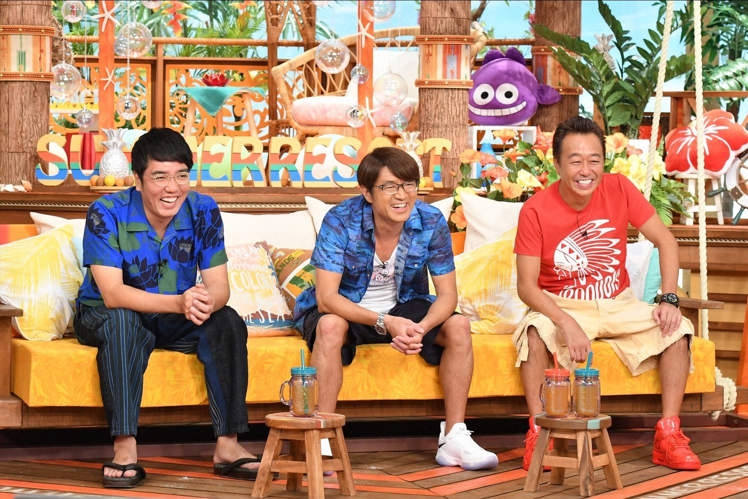 （左から）おぎやはぎ小木、さまぁ～ず。(c)TBS