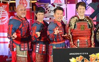 左から武藤敬司、品川庄司・庄司、FUJIWARA藤本、千原ジュニア。