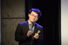 ラブレターズ溜口の歌に聴き惚れるリンゴスター高野。