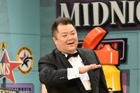 ブラックマヨネーズ小杉 (c)読売テレビ
