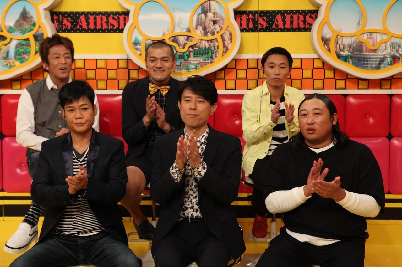 カミナリ「間違えた人は容赦なく叩きます」ネプやロバート秋山と芸人チーム