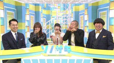 「ソノサキ ～知りたい見たいを大追跡！～」のスタジオ出演者たち。(c)テレビ朝日