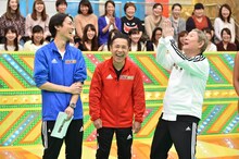 ビートたけしとナインティナイン。(c)テレビ朝日