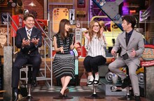 左からヒロミ、小倉優子、ギャル曽根、フットボールアワー後藤。(c)日本テレビ