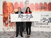 左から加藤一二三、平野ノラ。