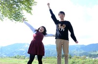 ゆにばーす・はら（左）とコマンダンテ安田。