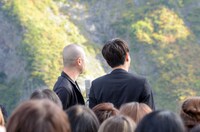 絶景を前に5年前を回想するアキナ。