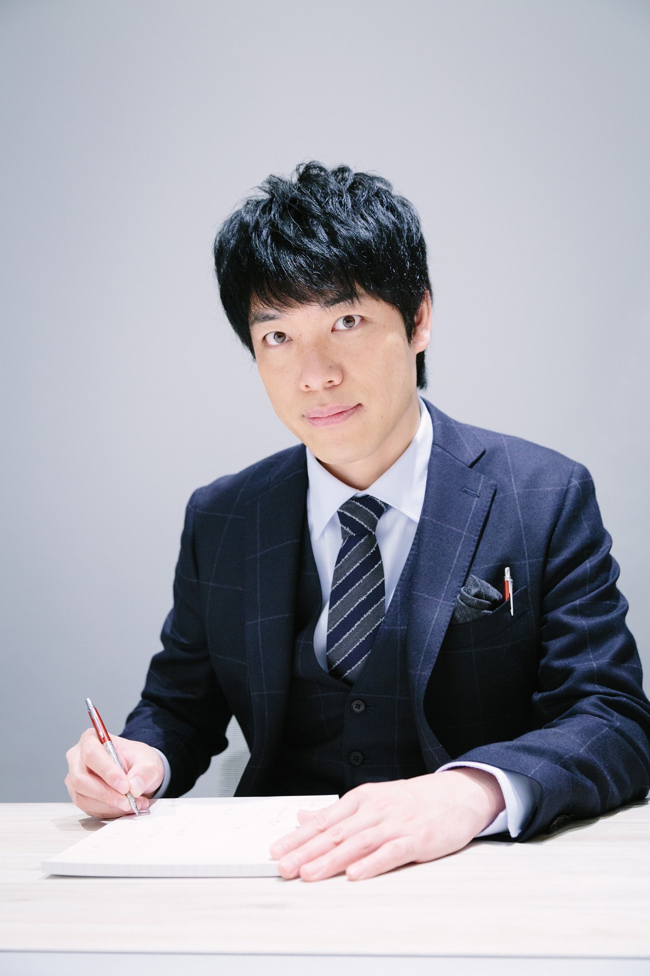 ジョッターを持つ麒麟・川島。