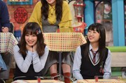 左から中野麗来、日下このみ。(c)読売テレビ