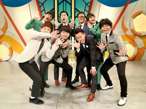 「もっともっとマンゲキ」に登場するアインシュタイン、トット、吉田たち、プリマ旦那。(c)吉本興業