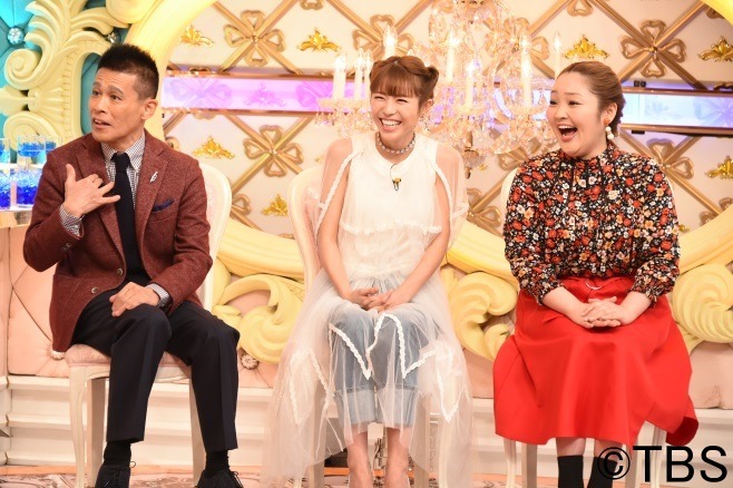 （左から）柳沢慎吾、若槻千夏、柳原可奈子。