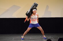 自己紹介するサンシャイン池崎。