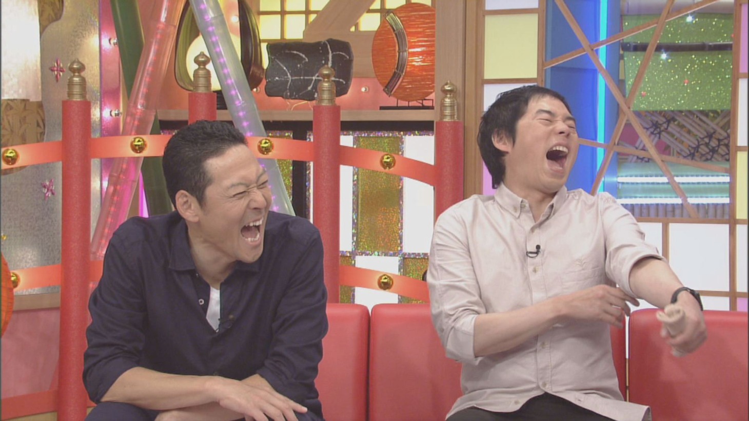 （左から）東野幸治、今田耕司。(c)CBC