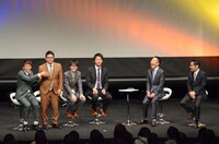 「漫才のDENDO 全国ツアー」最終公演のトークコーナーの様子。