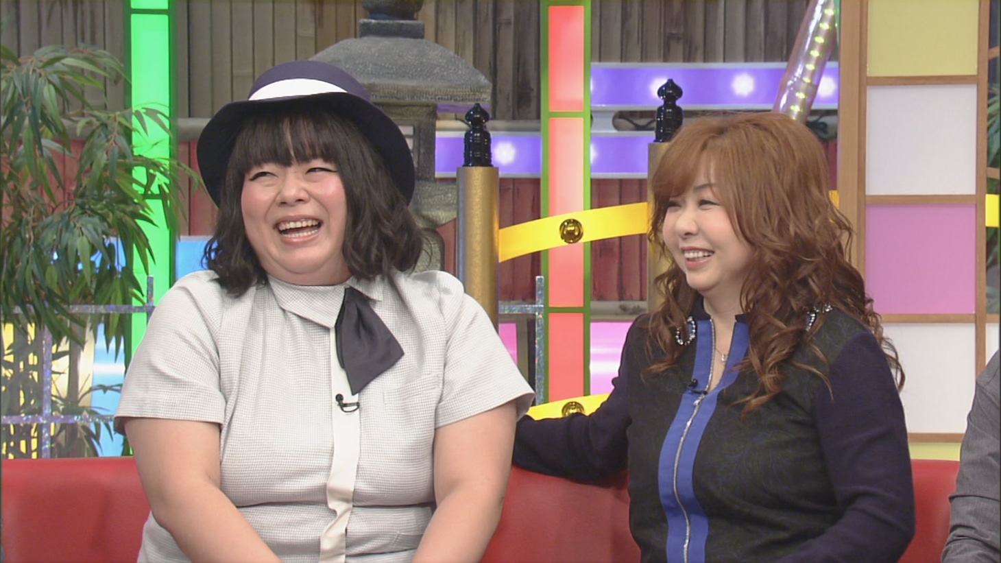 （左から）堀川絵美、ハイヒール・モモコ。(c)CBC