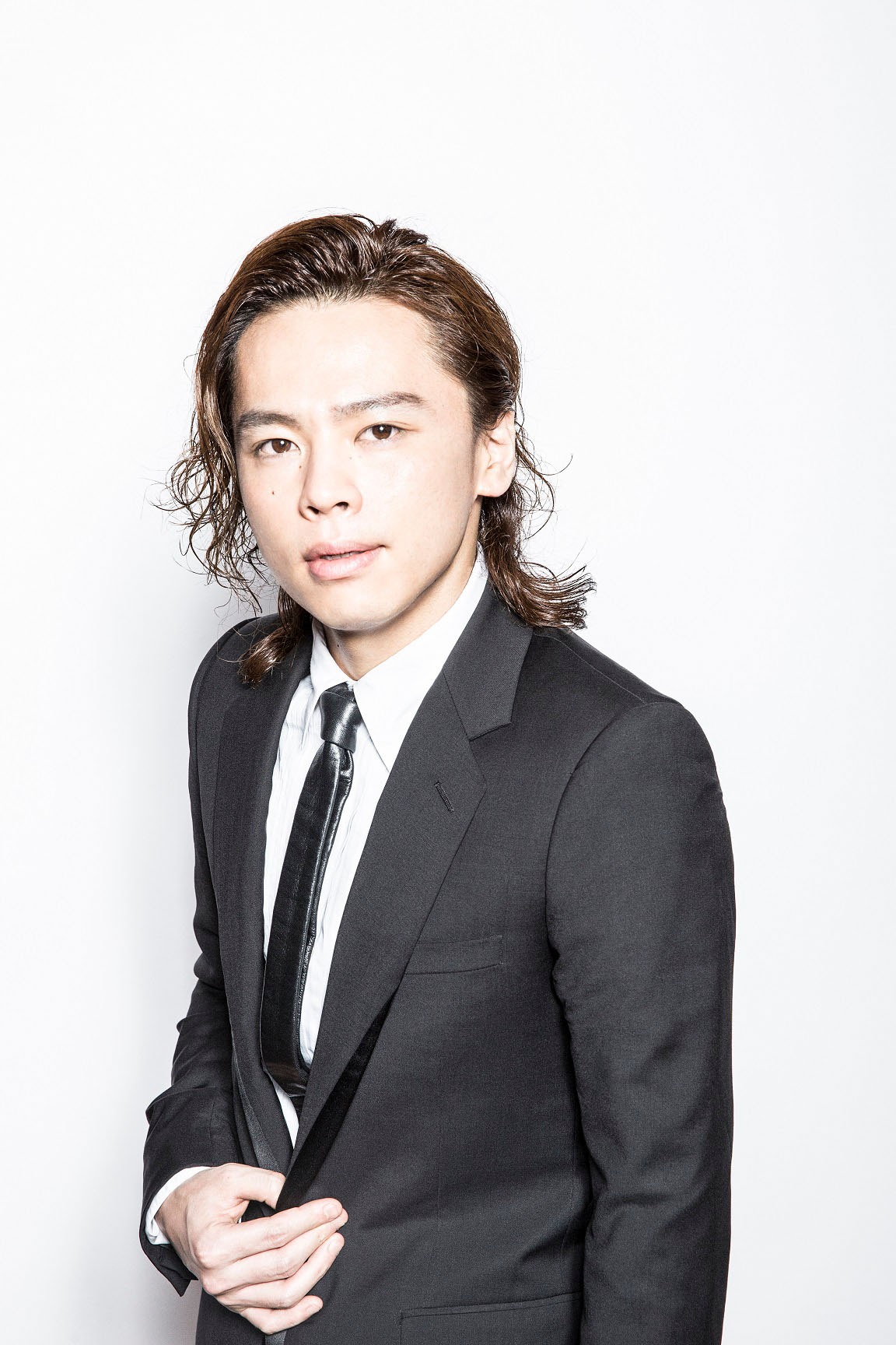 ゲスト出演する中川晃教。