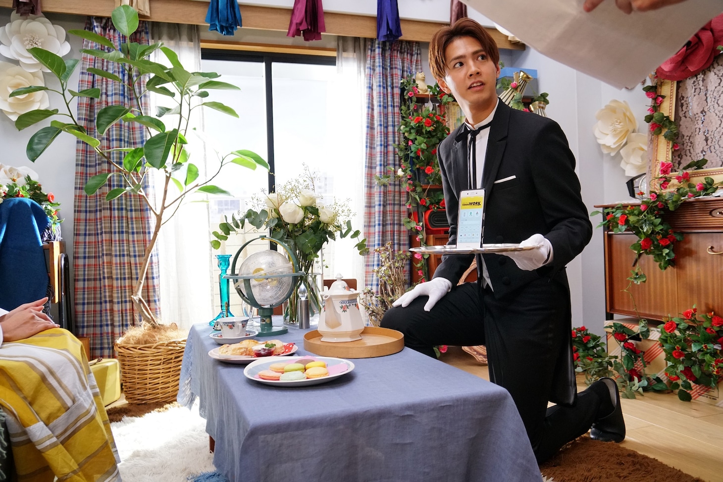 CM撮影中の片寄涼太。