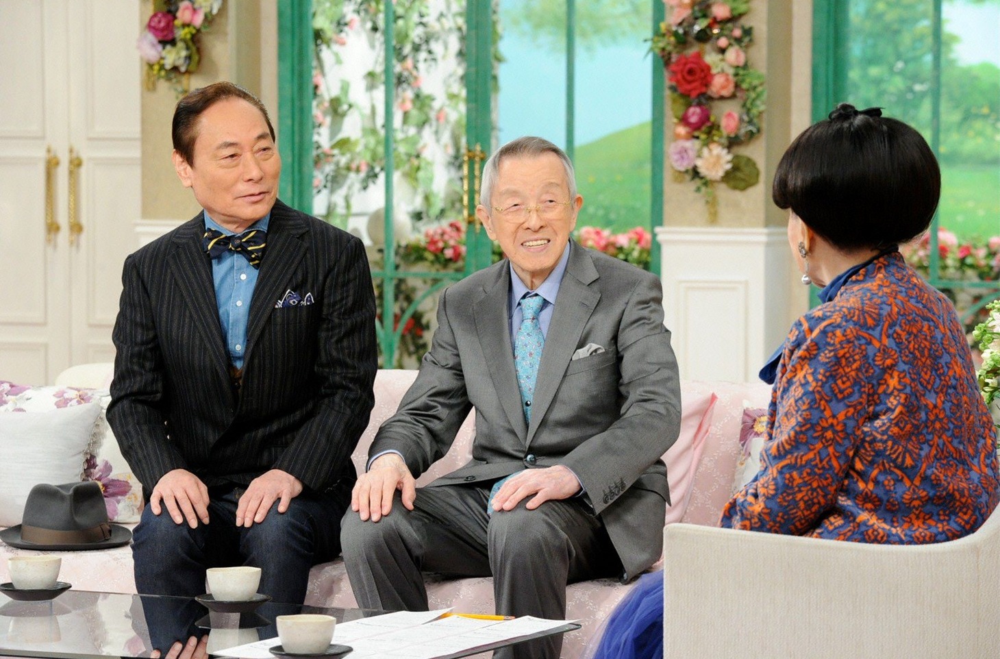 「徹子の部屋」に出演する（左から）ヨネスケ、桂米丸、黒柳徹子。(c)テレビ朝日