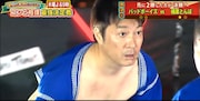 前回の相撲対決の様子。