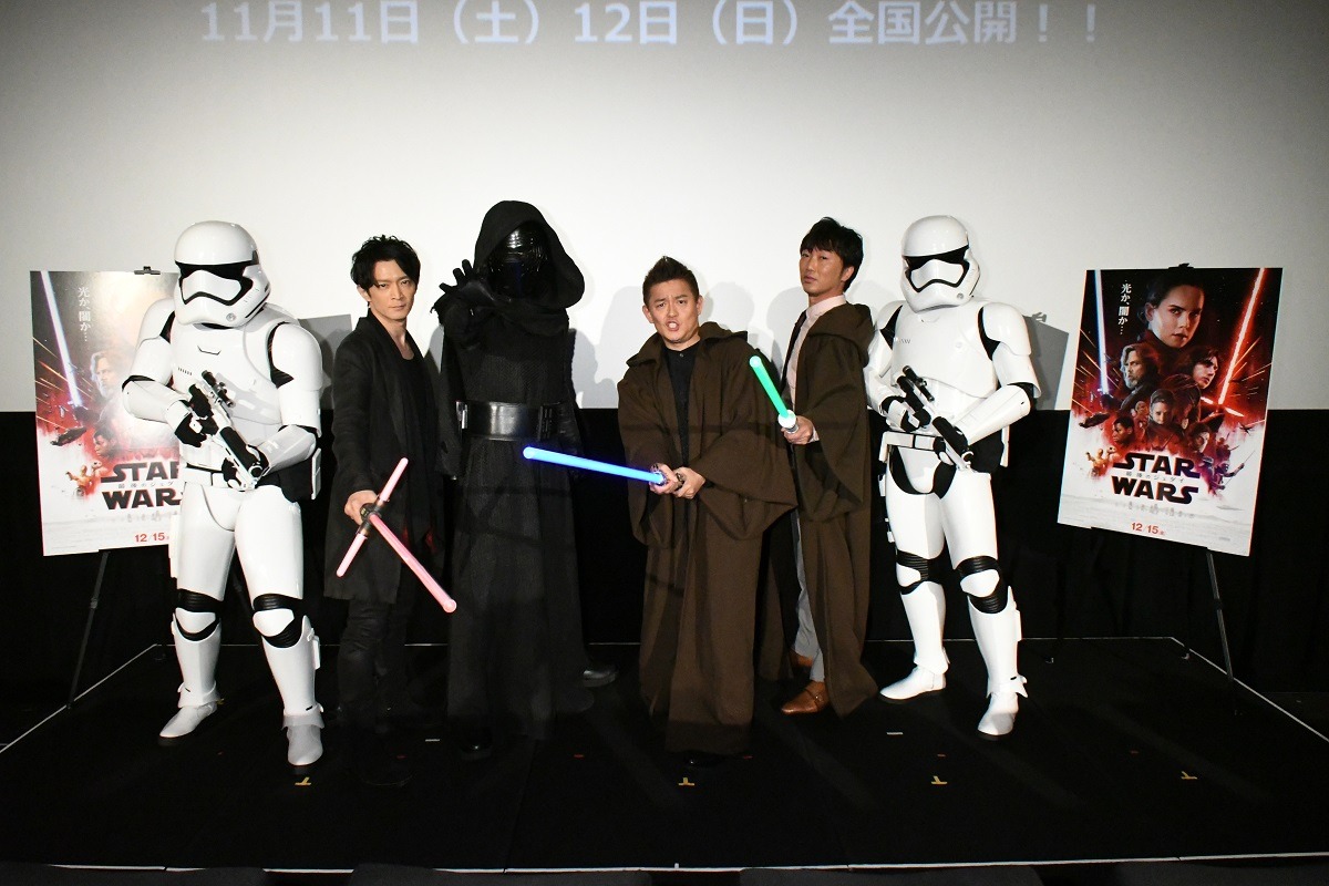 「スター・ウォーズ／フォースの覚醒」復習上映イベントに登壇したスピードワゴンら。(c)2017 Lucasfilm Ltd. All Rights Reserved.