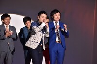 「M-1グランプリ2017」の決勝進出者発表会見に出席した和牛。