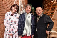 （左から）emma、村上ショージ、笑福亭鶴瓶。(c)TBS