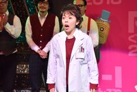 沢口靖子のモノマネをするメルヘン須長。