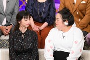 （左から）中条あやみ、ゆりやんレトリィバァ。(c)TBS