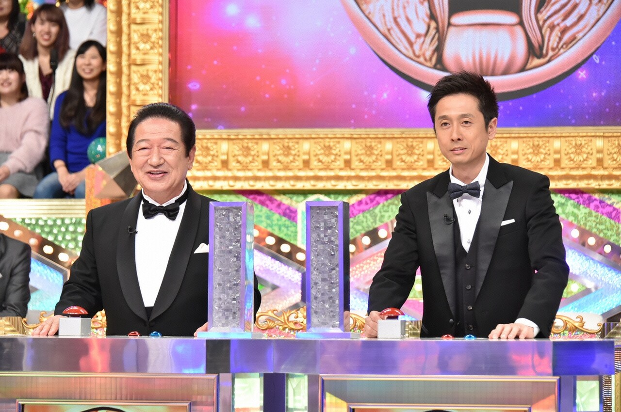 左から草野仁、ロザン宇治原。(c)日本テレビ