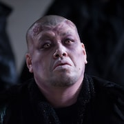 野性爆弾くっきー扮する魔物ボエル、恐ろしい姿でとぼけた演技