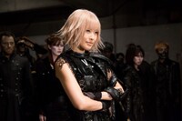 佐咲紗花演じるリンザ。