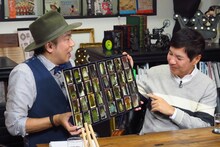 「珍盤アワー 関根勤の聴くメンタリー！」のワンシーン。(c)BSフジ