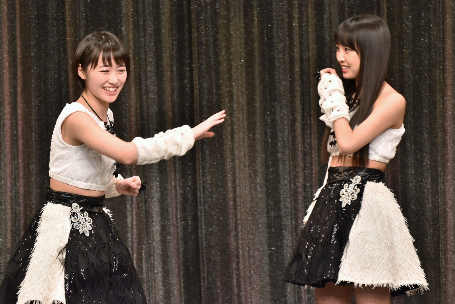 （左から）工藤遥、飯窪春菜、