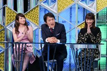 左から笹崎里菜アナウンサー、千原ジュニア、桐谷美玲。(c)日本テレビ