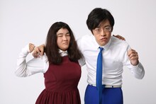 ゆにばーす。左から、はら、川瀬名人。(c)ABC