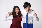 ゆにばーす。左から、はら、川瀬名人。(c)ABC