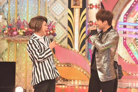 左から椿鬼奴、D-LITE。(c)日本テレビ